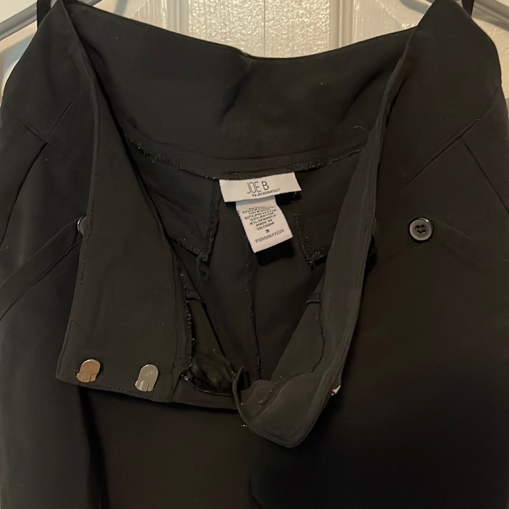 Joe B size 3 Dress Pants